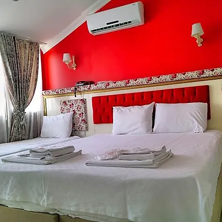 Hotel Nova Roma 3*