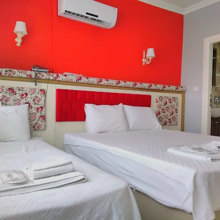 Nova Roma Hotell 3*